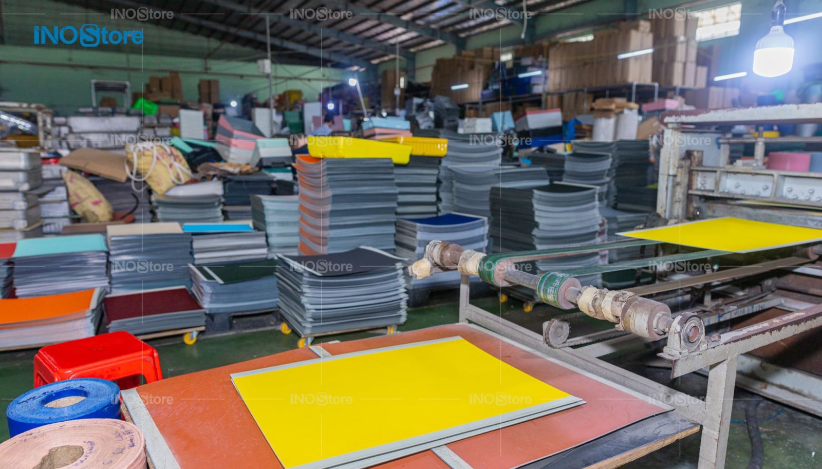 Đặt làm vali theo yêu cầu tại Xưởng sản xuất INOSTORE